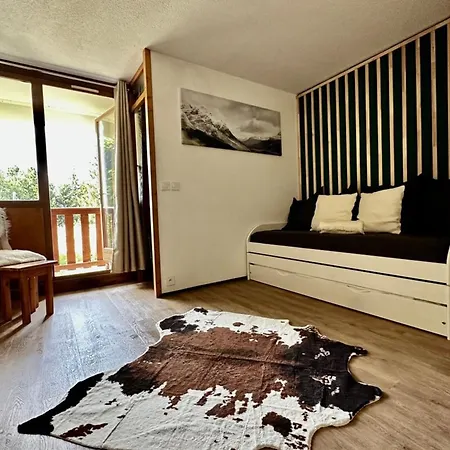 The Edelweiss- Renovated For 4 People! Chamrousse
